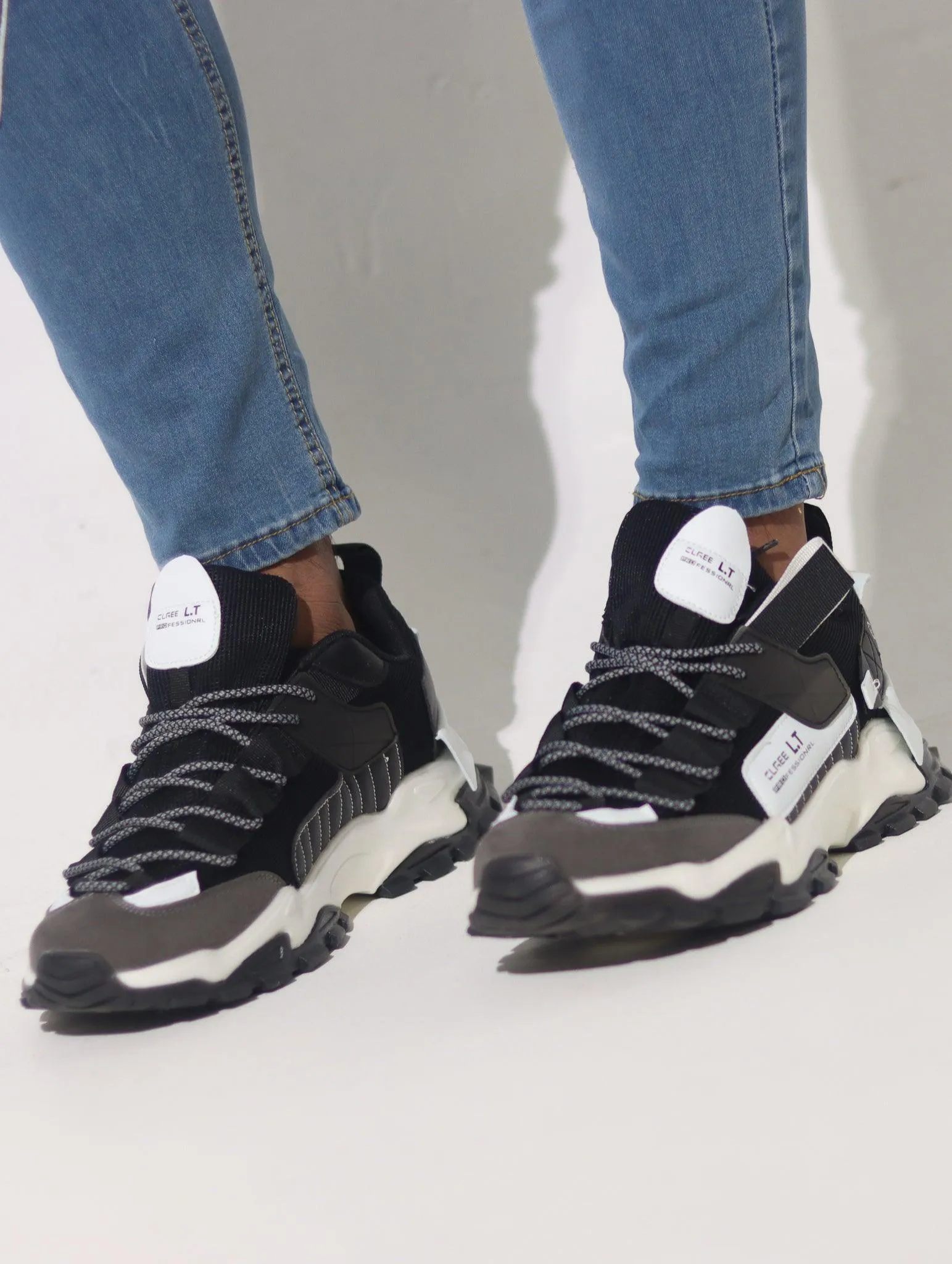 LYTE Men's Casual Outdoor Sneakers