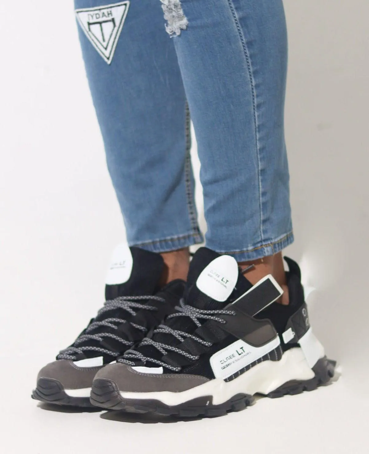 LYTE Men's Casual Outdoor Sneakers