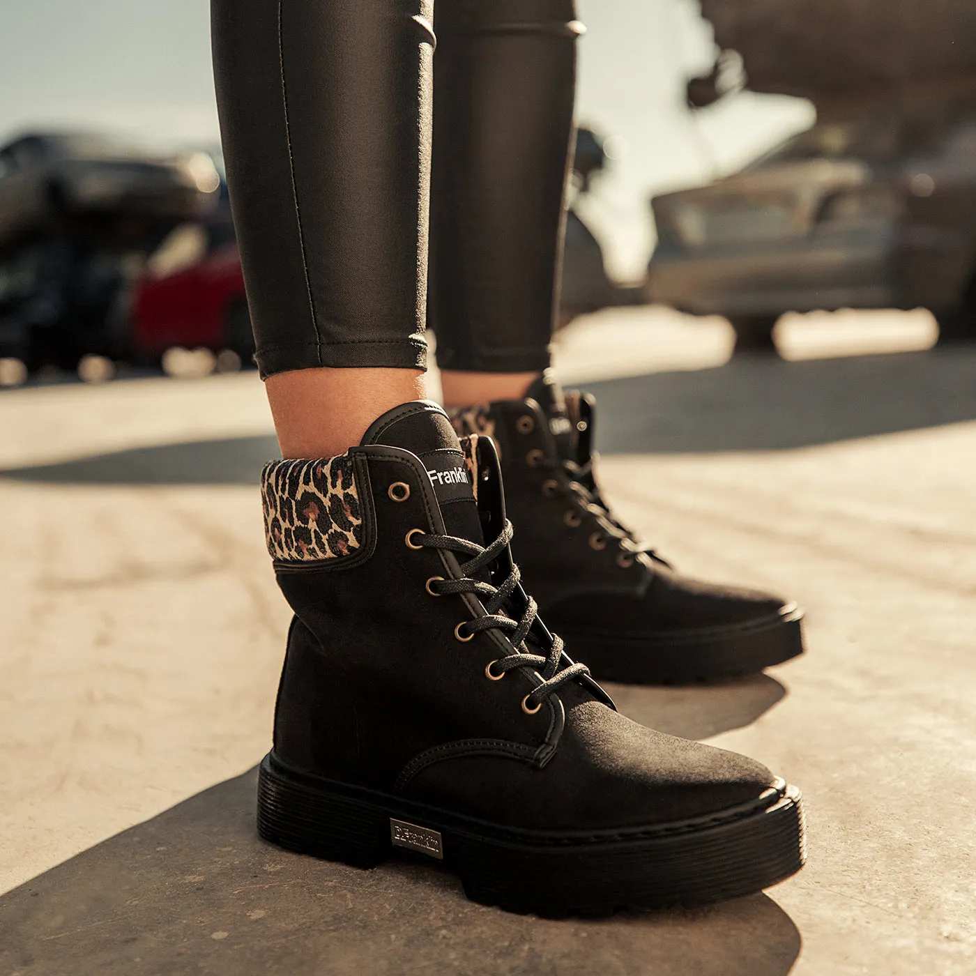 Zero Black / Leopard